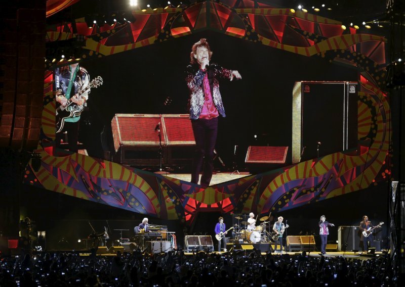 Rolling Stones nastupili na Kubi pred pola milijuna ljudi!