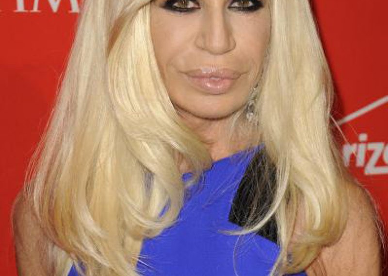 Nakaradno lice Donatelle Versace