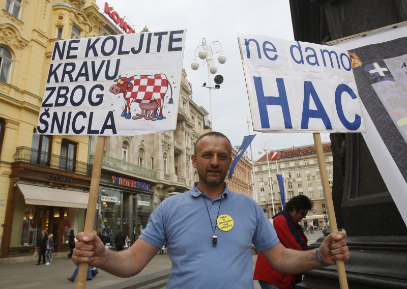 Pred HAC-om i HŽ-om zatražena Kalmetina ostavka