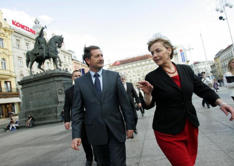 Pusic, Erjavec for appointing experts in Ljubljanska Banka debt dispute