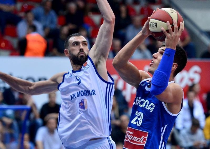 Cibona posve razbijena kod Mornara u Baru