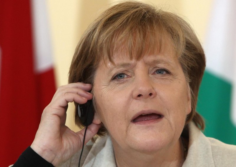 Merkel pushing for Croatia's EU accession