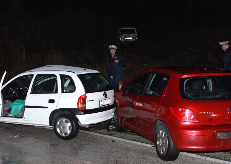 18-godišnja djevojka poginula u sudaru