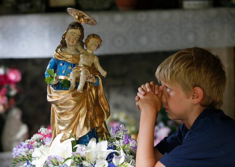 Hrvatske učenike i dalje plaše 'zlim ateistima'