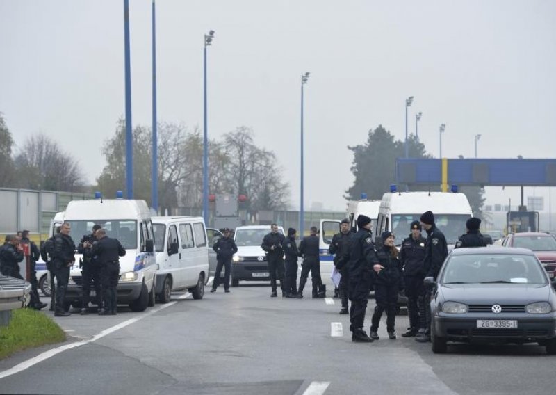 Zar to nije tužno? Derbi bez policije nije moguće održati!