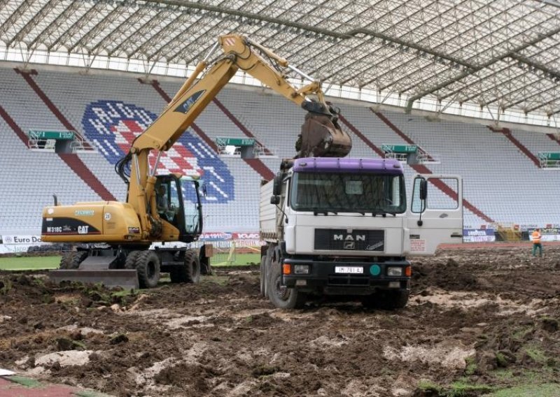 Derbi Hajduka i Rijeke neće se igrati na Poljudu?