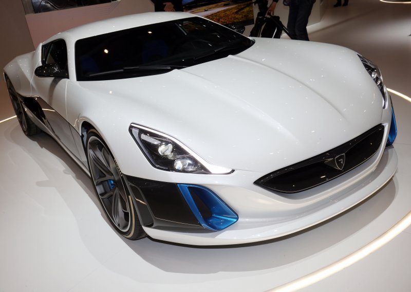 Rimac u Ženevi predstavio dorađeni Concept One, sklopio ugovor s tri nova dilera