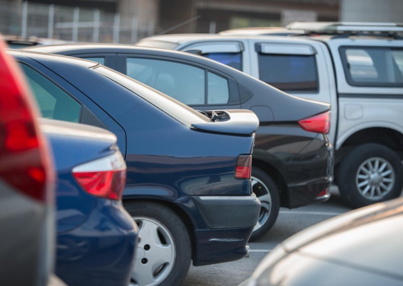 Od početka 2017. više cijene većine novih automobila