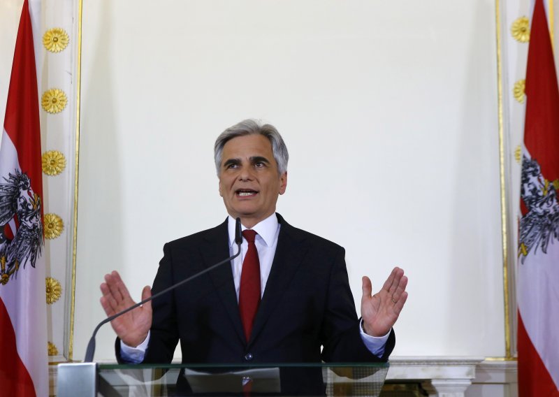 Austrijski kancelar Werner Faymann podnio ostavku