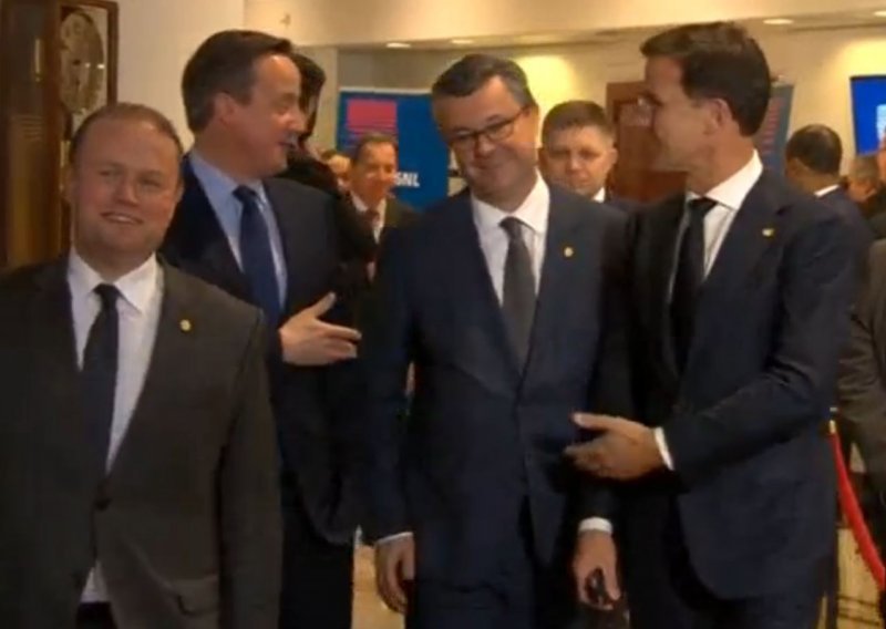 Što zapravo hoće David Cameron