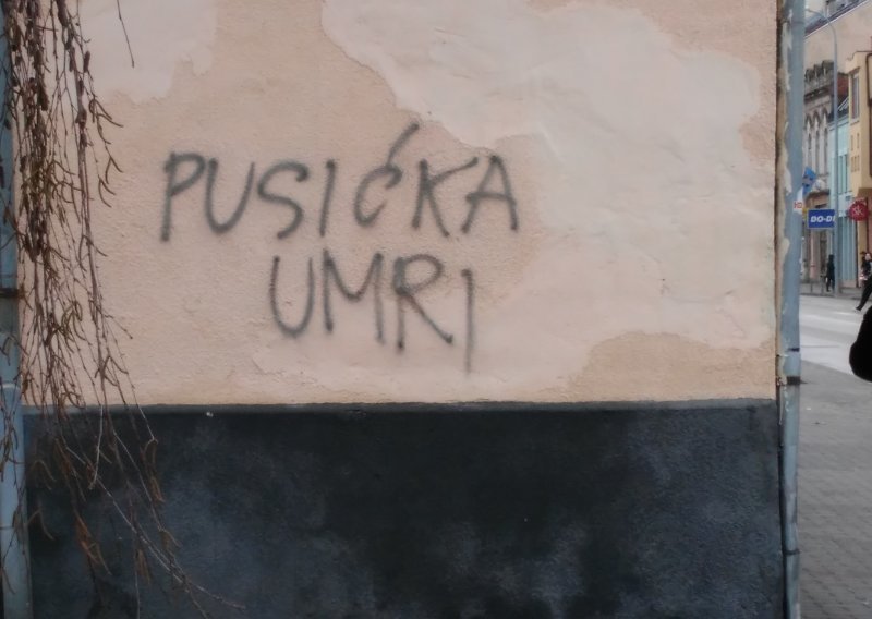 Novi grafiti s prijetnjama na vinkovačkim zidovima