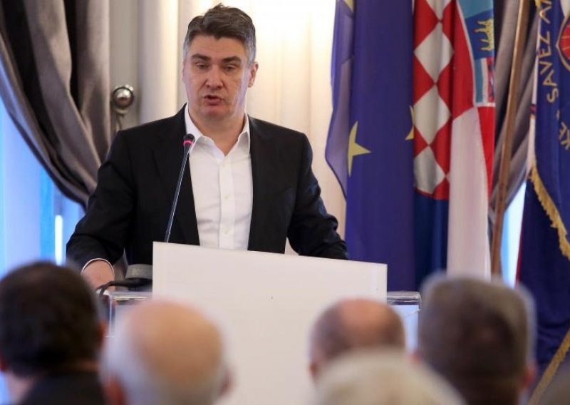 Vigilare: Milanović je grubo uvrijedio najviše katoličko vjerovanje