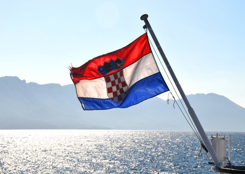 Hrvatska uska grla: građevinske dozvole, uvođenje struje...