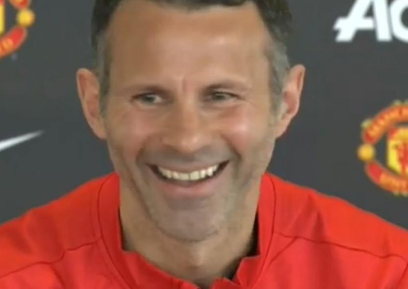 Ryan Giggs sam sebi ponudio petogodišnji ugovor u Unitedu