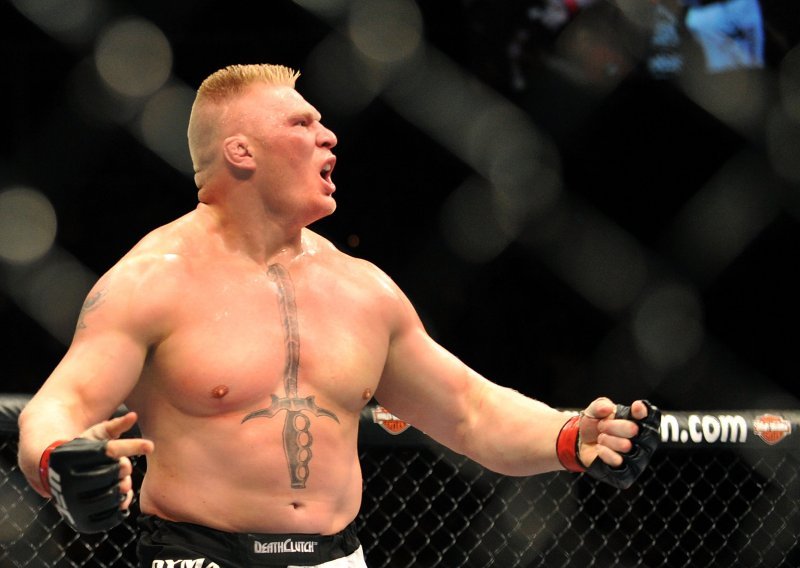 UFC prvak Lesnar se u kavez vraća na ljeto