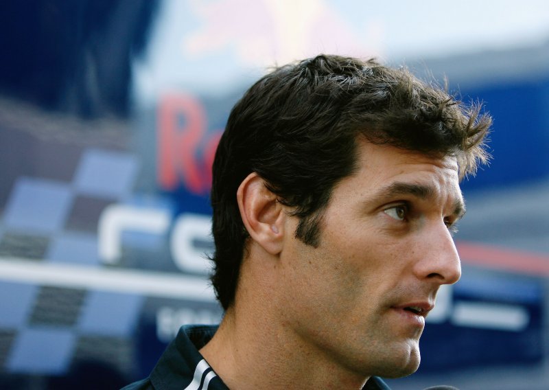 Mark Webber izlazi na poštanskoj marci