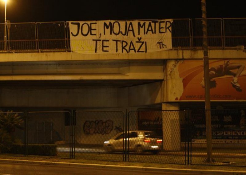 'Joe, moja mater te traži!'