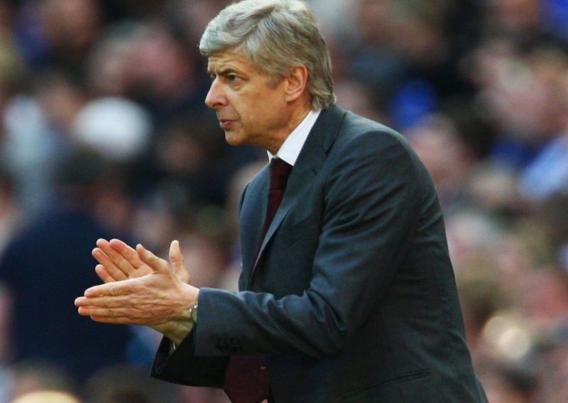 Wenger demantirao odlazak u Real Madrid