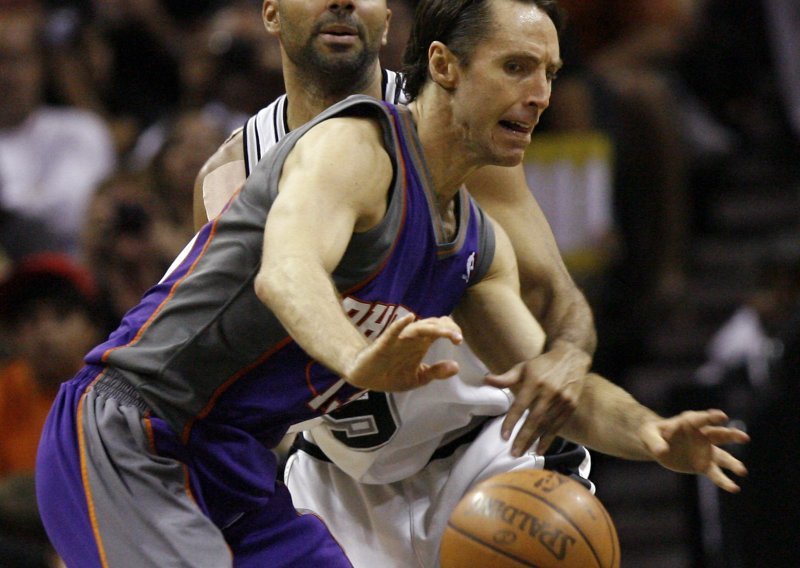 Steve Nash: Rado bi se pridružio LeBronu u Miamiju