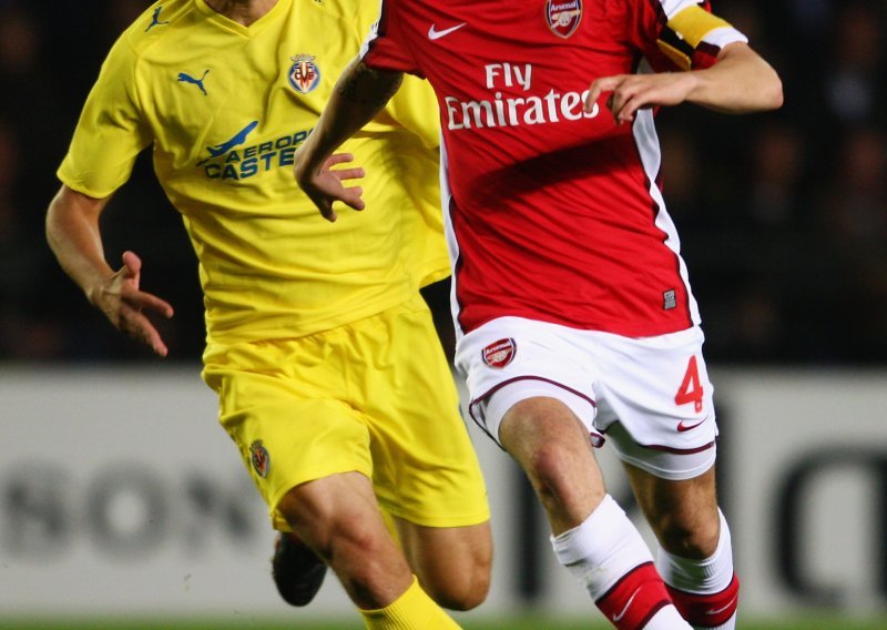 Tata Fabregas: Moj sin pripada Arsenalu