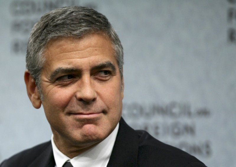 George Clooney ima novu curu?