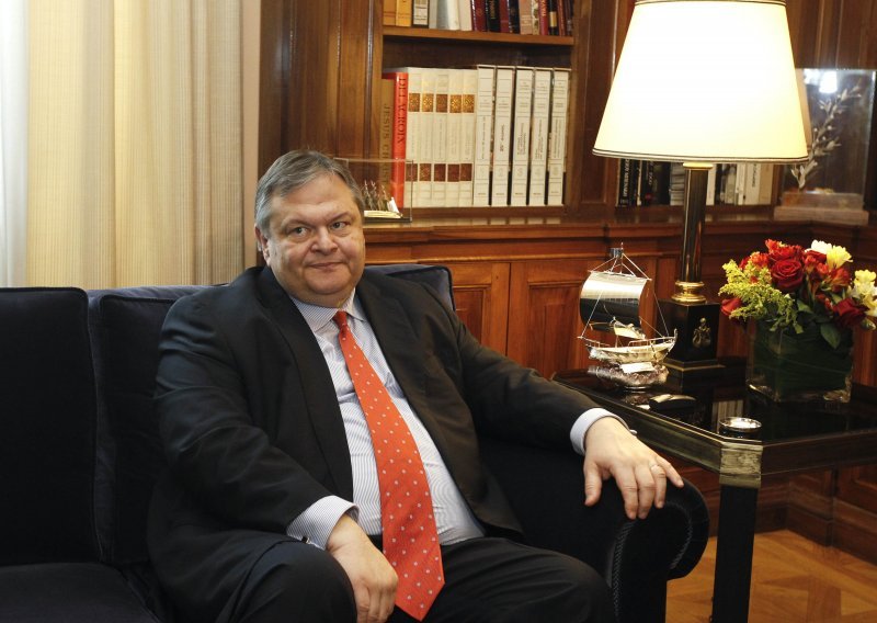 Venizelos pokušava osnovati proeuropsku vladu