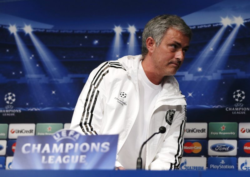 Mourinho kapitulirao i 'poklonio' rivalima titulu!