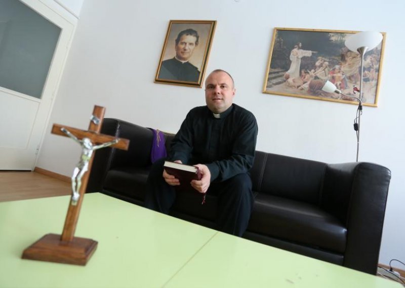 Protestanti: Stojić pao na testu vjernosti biblijskoj poruci