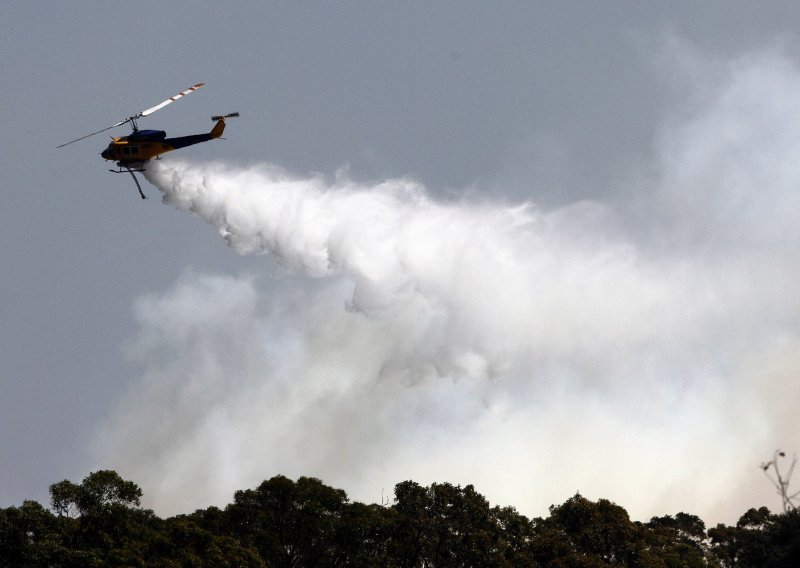 Poginuo pilot koji je gasio požar u Australiji