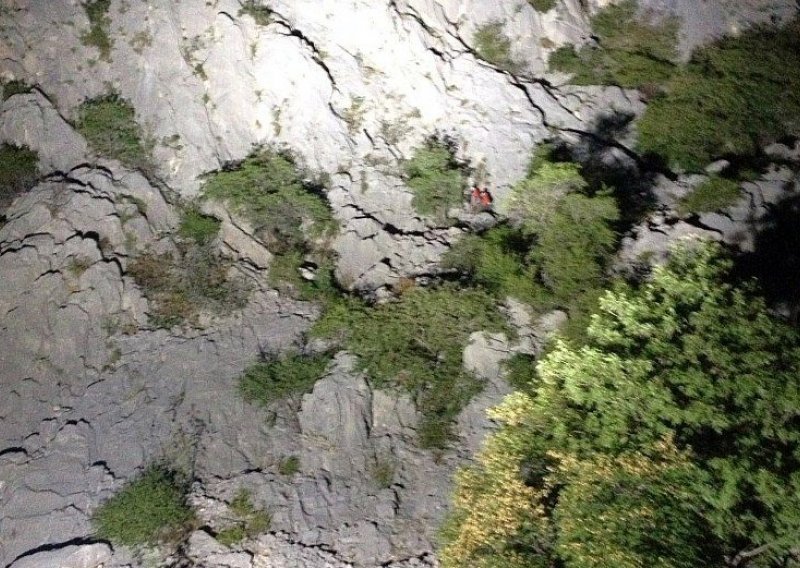 HGSS u Paklenici spasio četvoricu austrijskih penjača