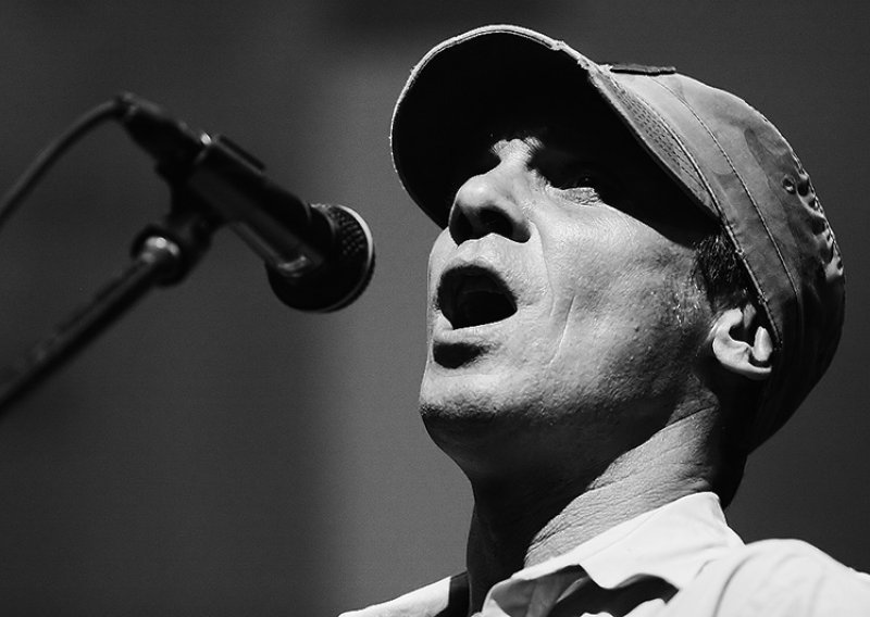 Manu Chao donira dječjoj bolnici u Zagrebu