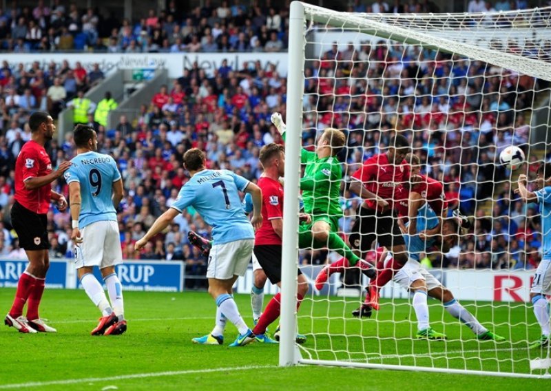 Džeko zabio supergol, a onda totalni šok za City!