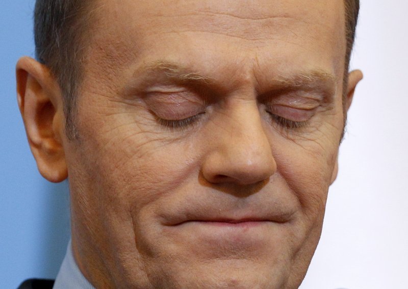 Tusk popustio Crkvi i odustao od civilnog partnerstva