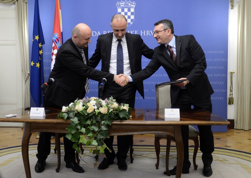 Brodosplit službeno predan DIV-u