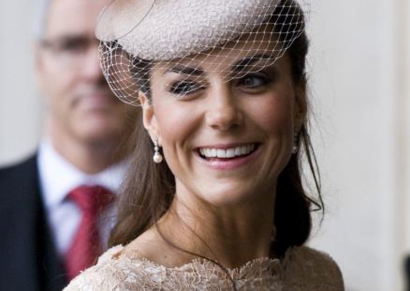 Kako je bižuterija postala hit zahvaljujući Kate Middleton?