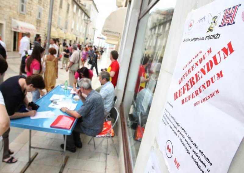 Neće nas spasiti referendum, već samo rezovi