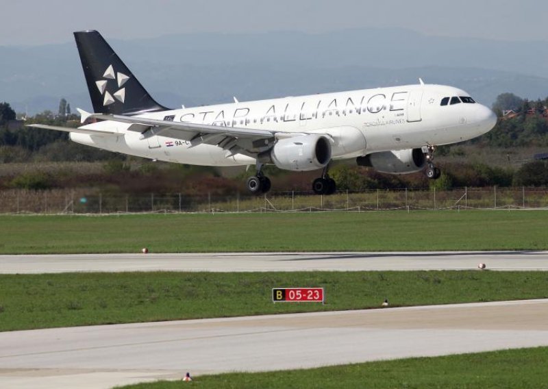 Nizozemski avion zbog dima prisilno sletio u Zagrebu