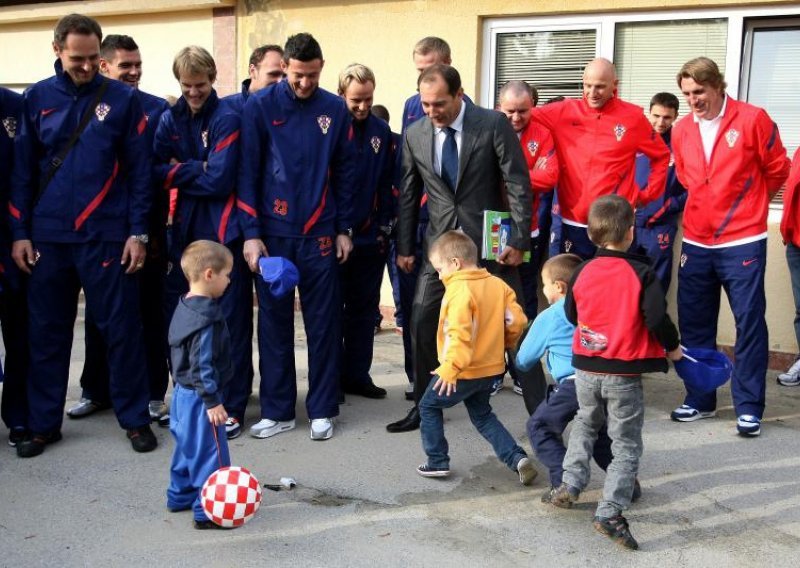 Kakvu će poruku Osijek poslati Šukeru, Štimcu i HNS-u?