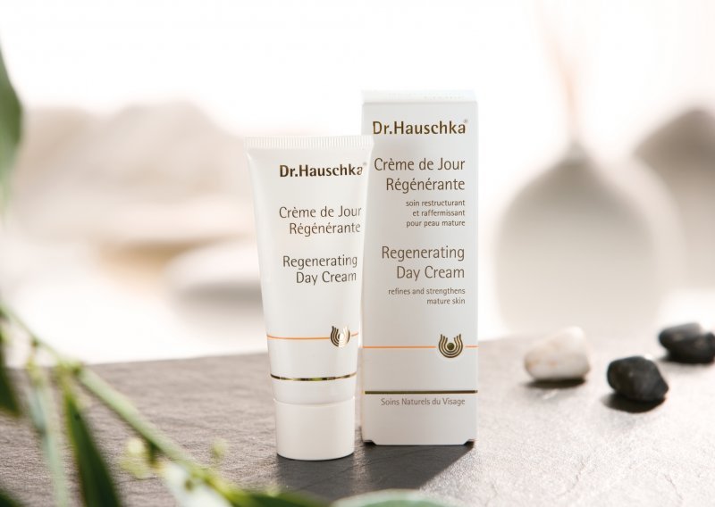 Dr. Hauschka regenerativna krema - prijava