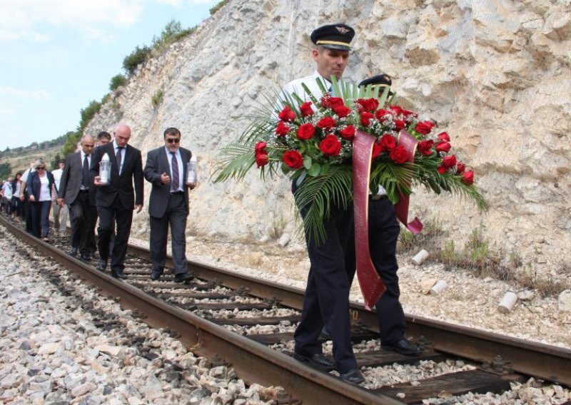 HŽ-u stiglo 70 odštetnih zahtjeva putnika i obitelji poginulih