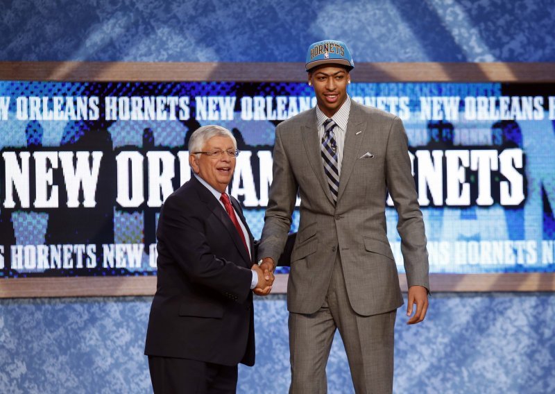 Anthony Davis prvi pick, izabran i Tome Zubčić!