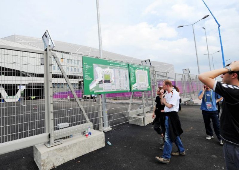 U blizini stadiona u Lvivu pronađena bomba