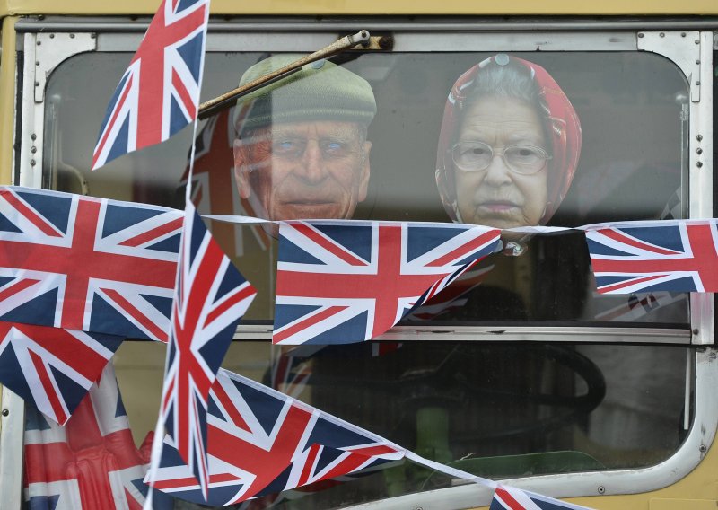 Ujedinjeno Kraljevstvo slavi 60 godina vladavine Elizabete II