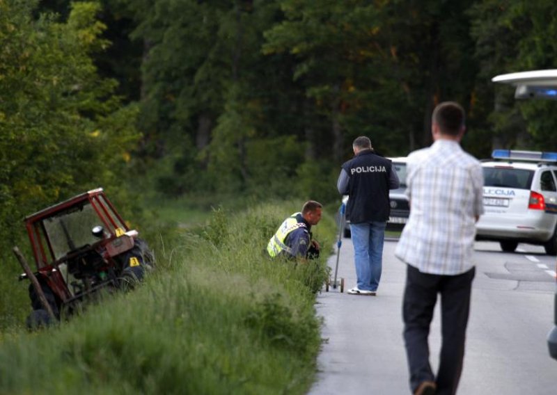 Pri slijetanju s ceste poginuo 38-godišnji traktorist