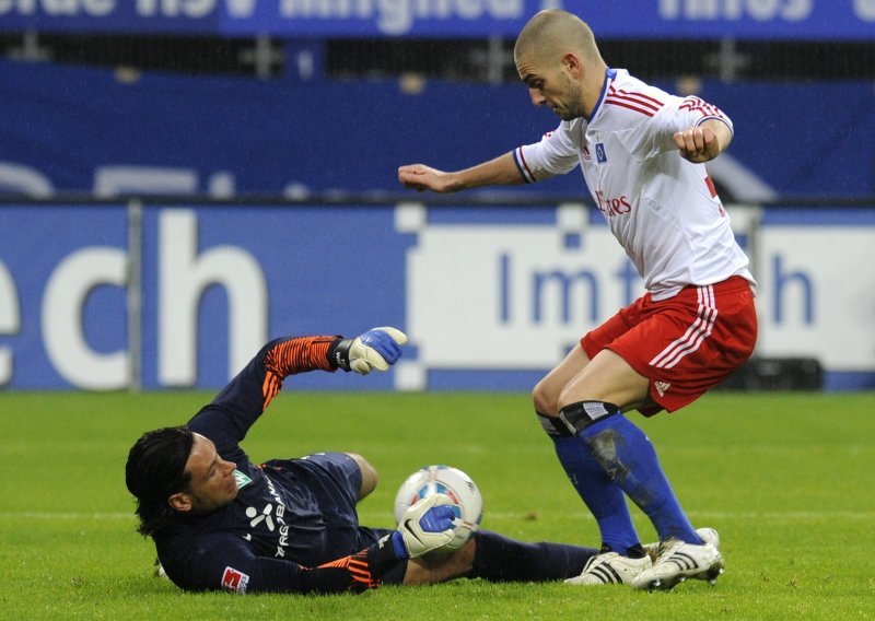 HSV: Petrić na kraju sezone može otići!