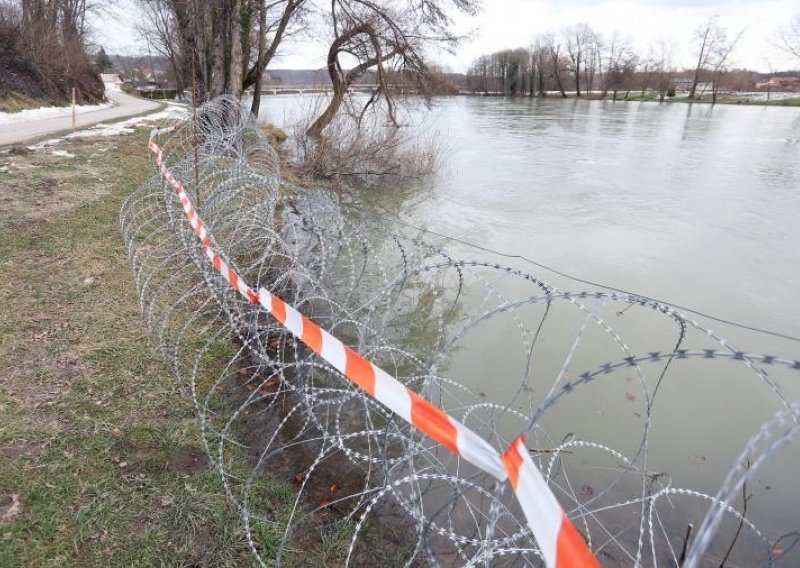 Ministrica rezervirana oko uklanjanja žice prema Hrvatskoj