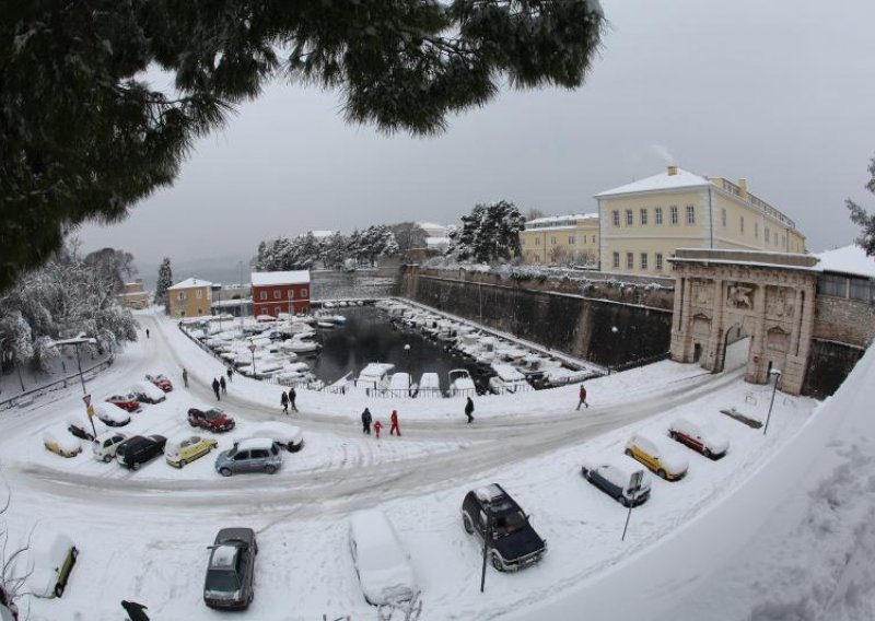 Stanje se normalizira na zadarskom području