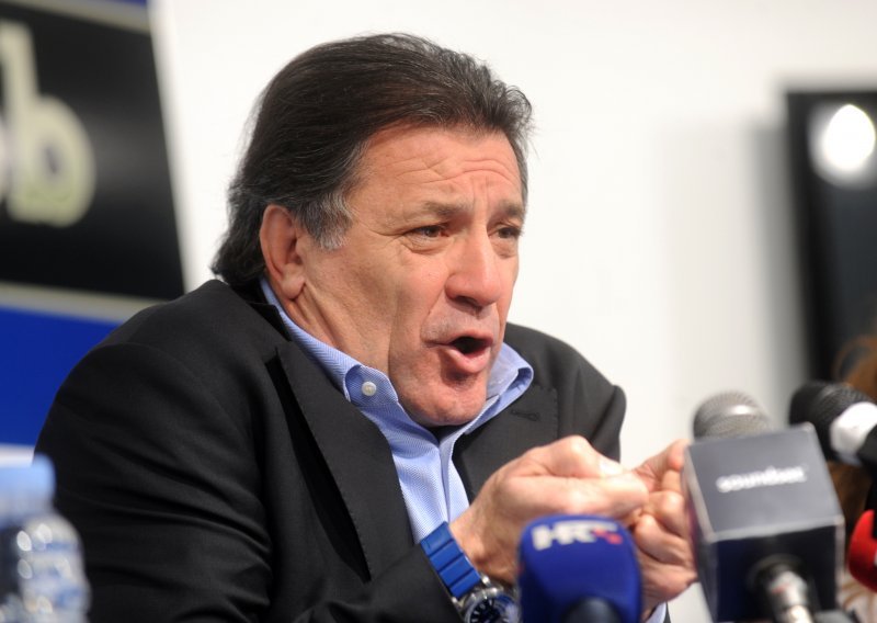 Mamić: Branim igrače i radim od sebe kretena