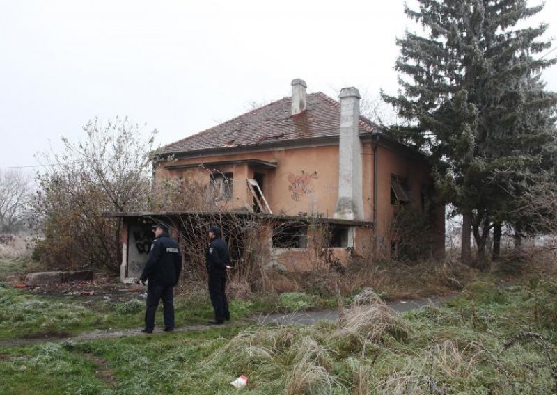 Muškarac poginuo u požaru napuštene kuće