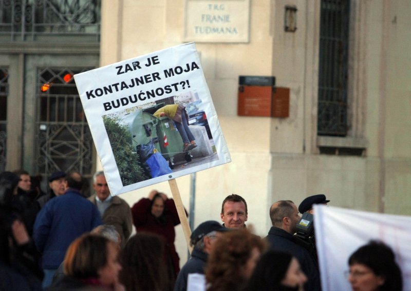 Kako će Vlada riješiti dalmatinsku socijalnu bombu?